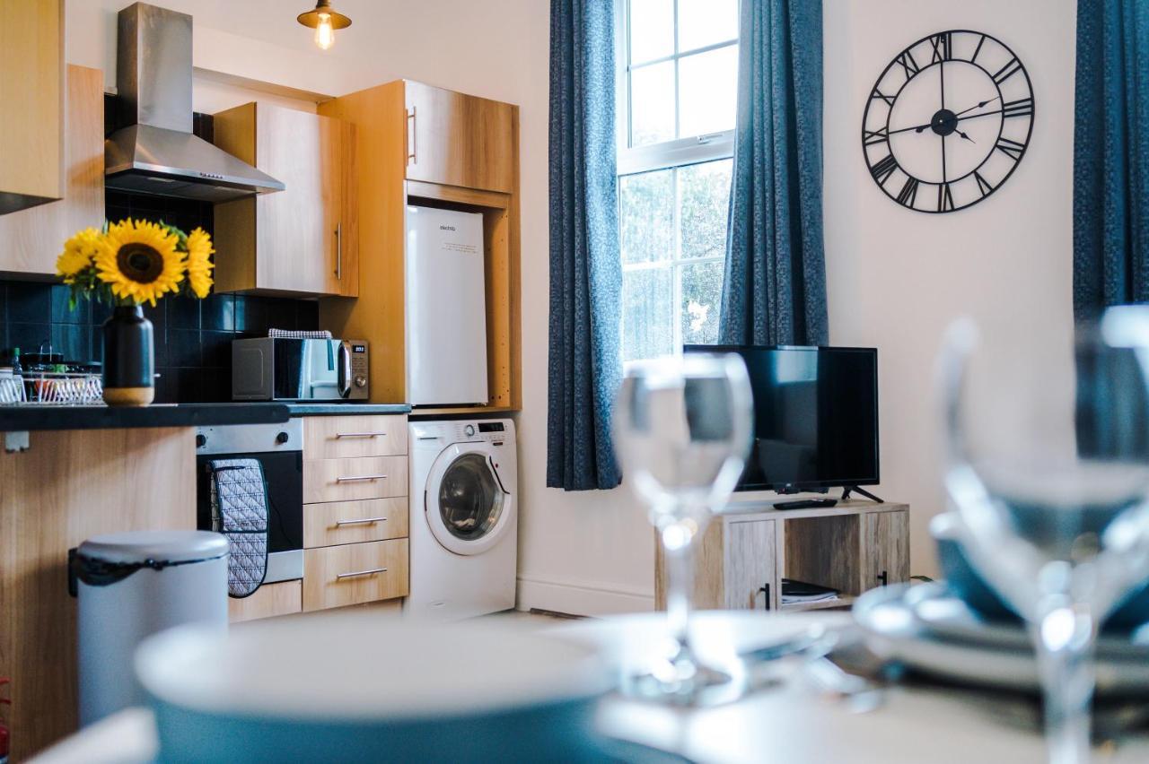 Bright 1-Bed Apartment In Chester By 53 Degrees Property, Ideal For Professionals & Couples, Great Location - Sleeps 4 Esterno foto