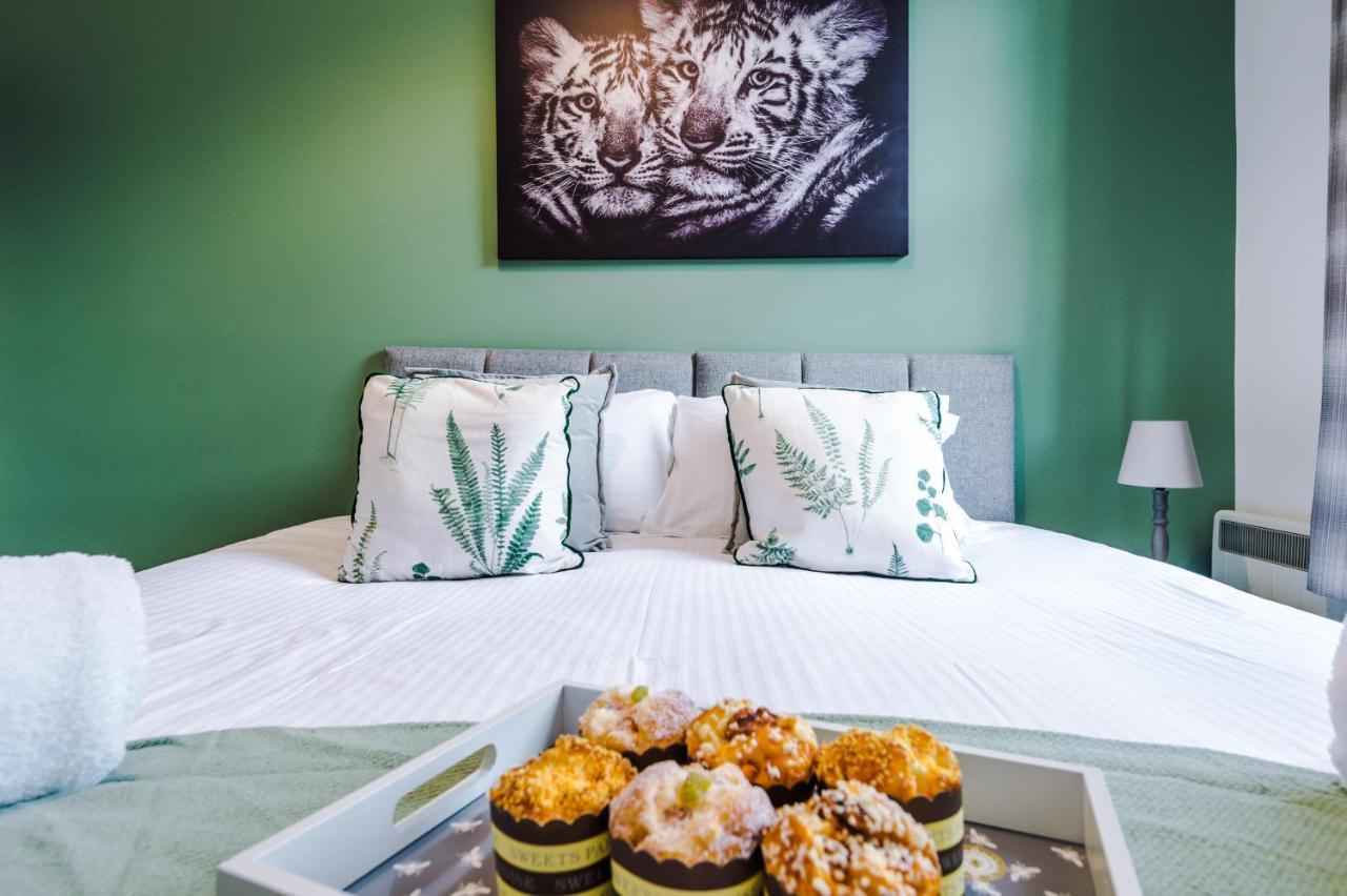 Bright 1-Bed Apartment In Chester By 53 Degrees Property, Ideal For Professionals & Couples, Great Location - Sleeps 4 Esterno foto